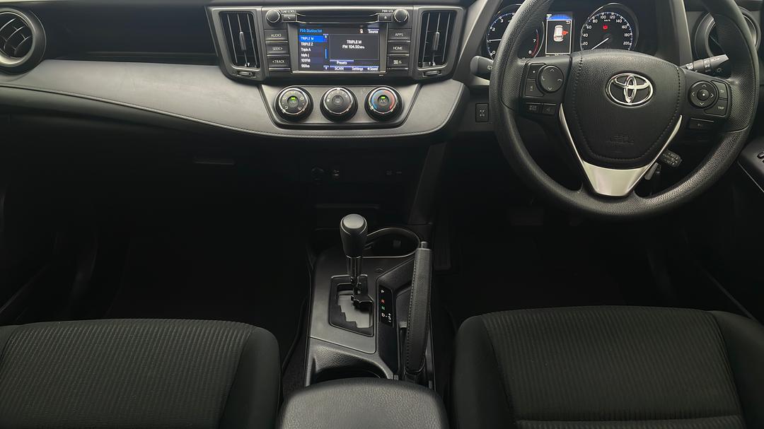 2018 Toyota RAV4 Gx (4x4), Automatic, 30481 km, Center Console