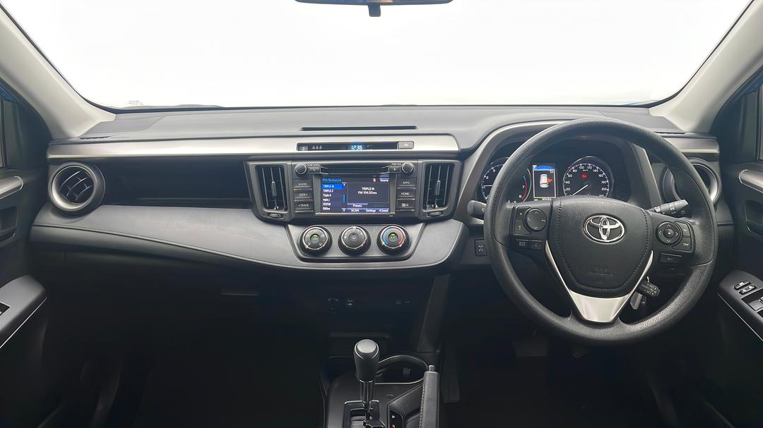 2018 Toyota RAV4 Gx (4x4), Automatic, 30481 km, Dashboard View