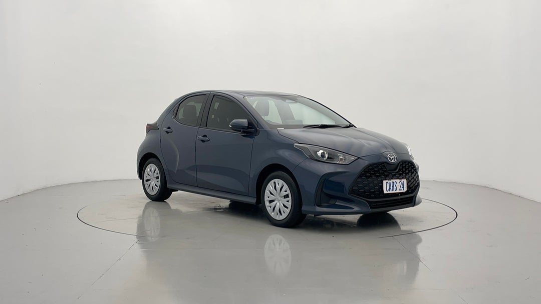 Right Front Diagonal (45- Degree) View