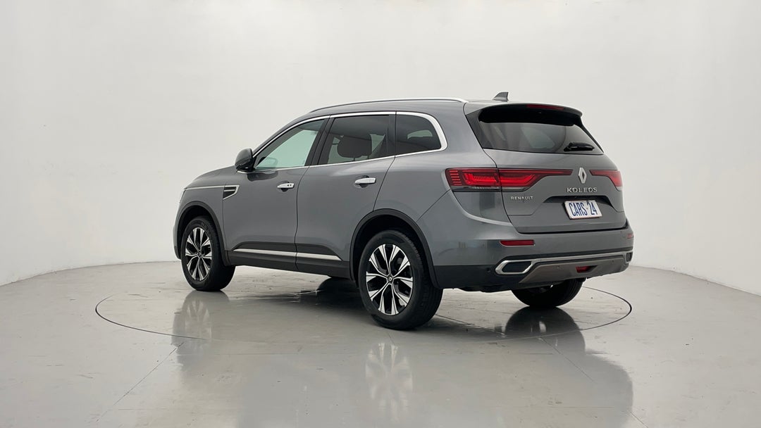 Left Back Diagonal (45- Degree) View