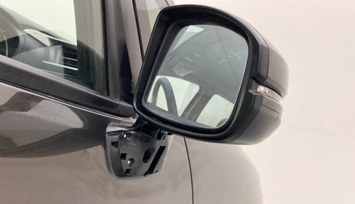 2021 Honda Jazz 1.2 ZX MT, Petrol, Manual, 7,171 km, Right rear-view mirror - Cover has minor damage