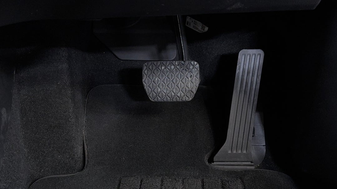 Pedals and Footmat