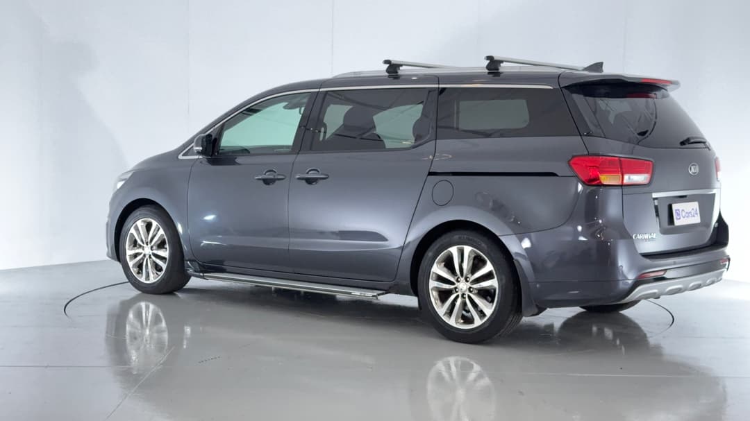 2016 Kia Carnival Platinum, Automatic, 163205 km, Left Back Diagonal (45- Degree) View
