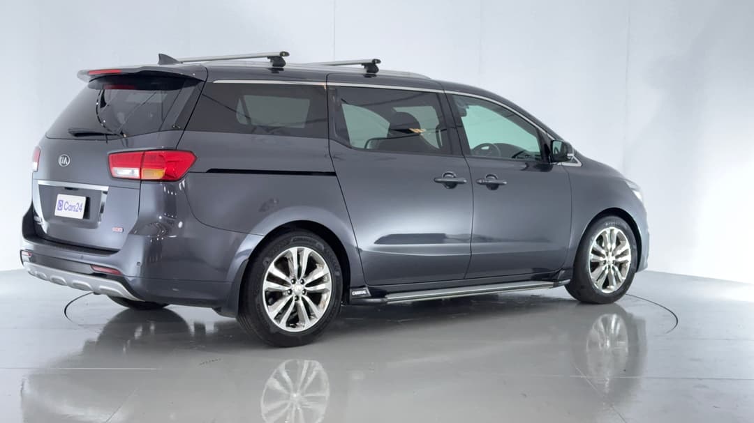 2016 Kia Carnival Platinum, Automatic, 163205 km, Right Back Diagonal (45- Degree) View