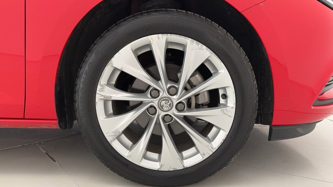 2019 Holden Astra R, Automatic, 20353 km, Right Front Wheel