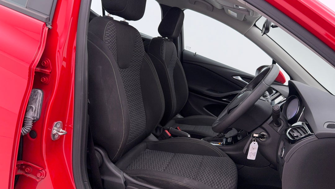 2019 Holden Astra R, Automatic, 20353 km, Right Side Front Door Cabin View