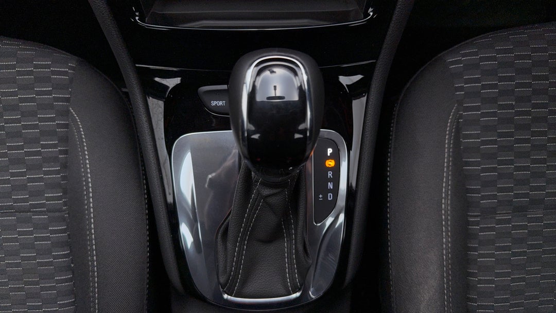 2019 Holden Astra R, Automatic, 20353 km, Gear Lever 