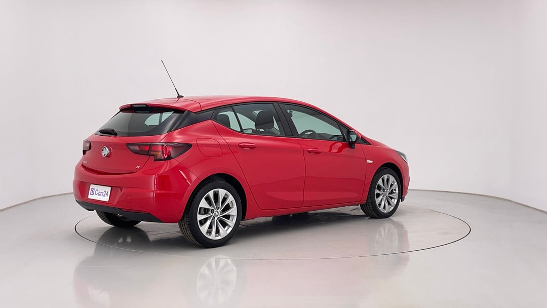 2019 Holden Astra R, Automatic, 20353 km, Right Back Diagonal (45- Degree) View