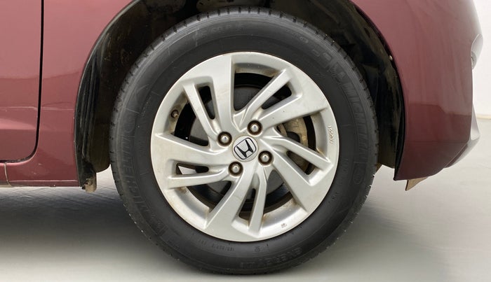 2017 Honda Jazz 1.2 V AT, Petrol, Automatic, 65,239 km, Right Front Wheel