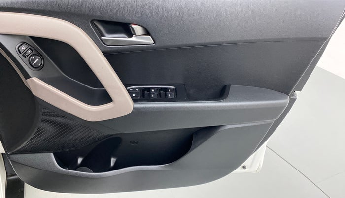 2017 Hyundai Creta 1.6 CRDI SX PLUS AUTO, Diesel, Automatic, 26,569 km, Driver Side Door Panels Control