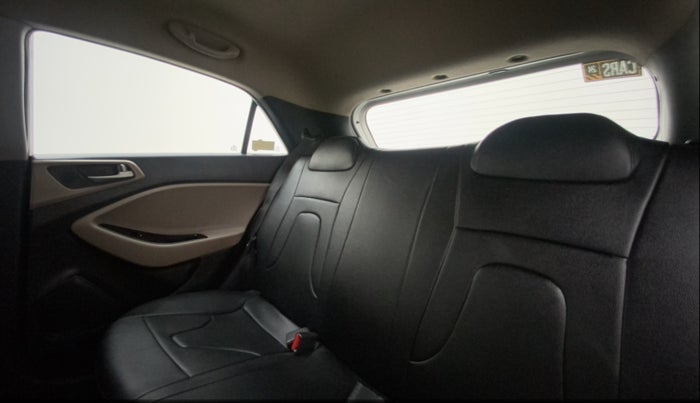 2018 Hyundai Elite i20 SPORTZ 1.4 CRDI, Diesel, Manual, 86,177 km, Right Side Rear Door Cabin