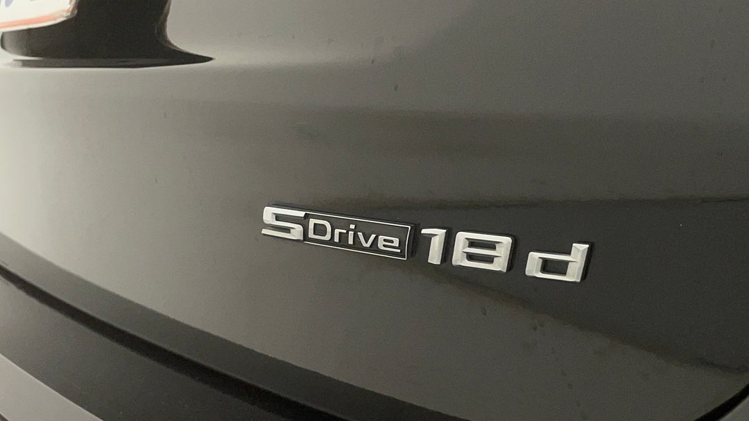 Badge (Boot Right Side)