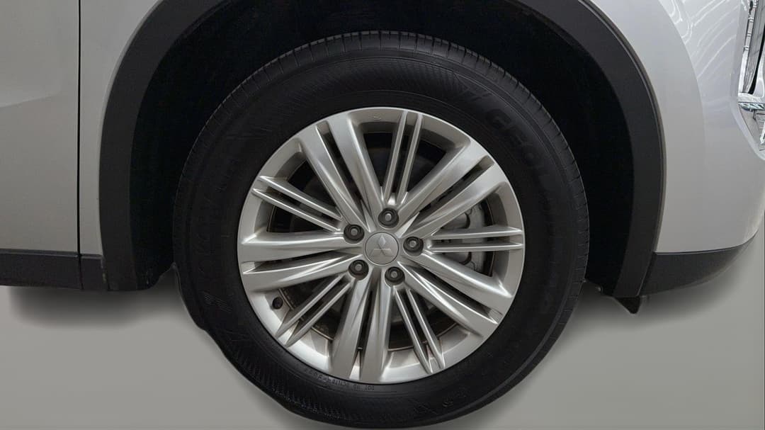 2024 Mitsubishi Outlander Ls 7 Seat (2WD), Automatic, 60344 km, Right Front Wheel