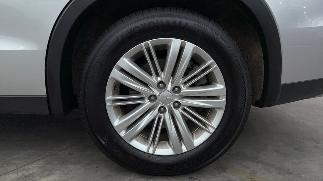 2024 Mitsubishi Outlander Ls 7 Seat (2WD), Automatic, 60344 km, Left Rear Wheel