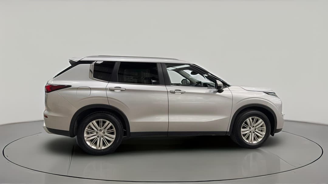 2024 Mitsubishi Outlander Ls 7 Seat (2WD), Automatic, 60344 km, Right Side View