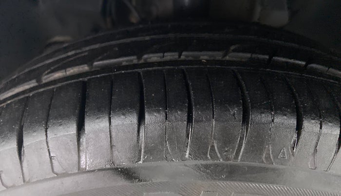 2019 Tata Tiago XT 1.05 REVOTORQ, Diesel, Manual, 23,897 km, Left Front Tyre Tread