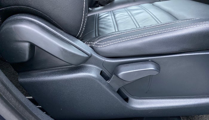 2018 Ford Ecosport 1.5 TITANIUM PLUS TI VCT AT, Petrol, Automatic, 44,010 km, Driver Side Adjustment Panel