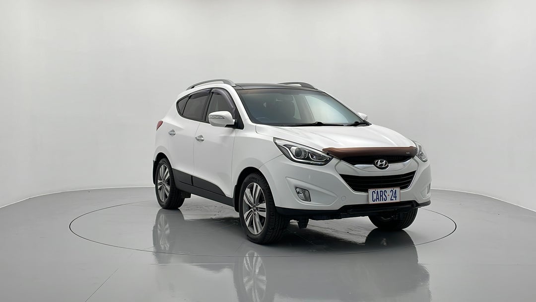 2015 Hyundai Ix35 Highlander (awd), Automatic, 80571 km, Right Front Diagonal (45- Degree) View