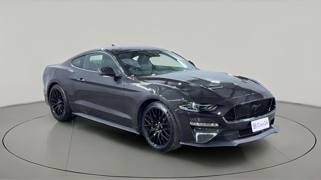 2022 Ford Mustang Gt 5.0 V8, Automatic, 28939 km, Right Front Diagonal (45- Degree) View