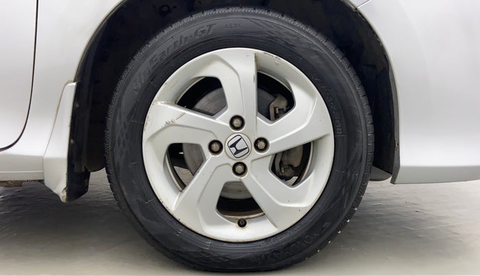 2016 Honda City VX (O) PETROL, Petrol, Manual, 81,461 km, Right Front Tyre