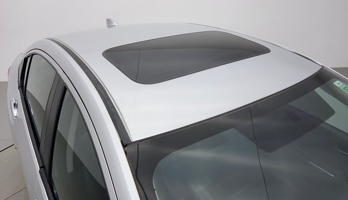 2016 Honda City VX (O) PETROL, Petrol, Manual, 81,461 km, Roof/Sunroof View