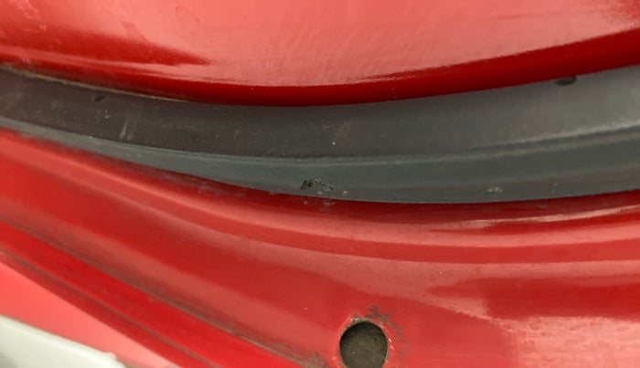 2015 Maruti Baleno DELTA PETROL 1.2, Petrol, Manual, 61,446 km, Right rear door - Trim has minor damage