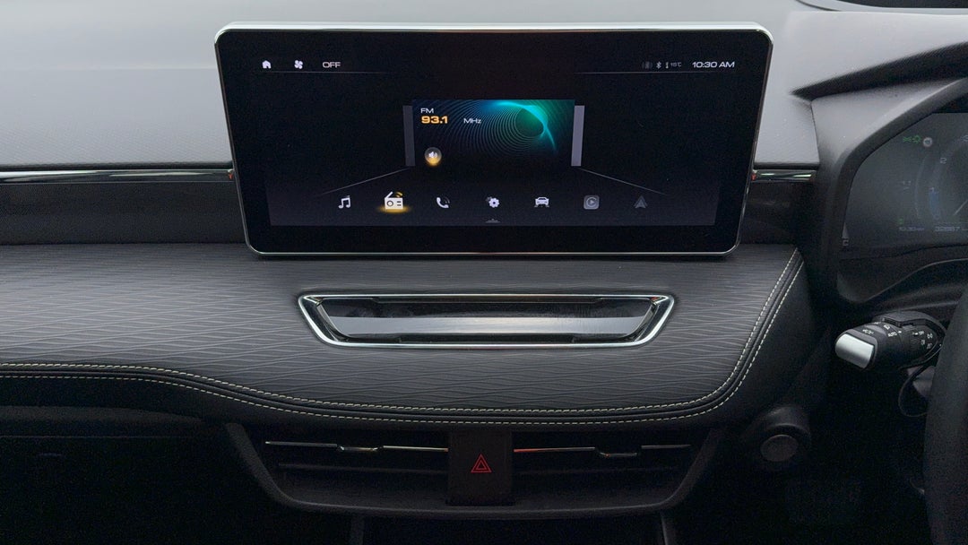 2022 GWM Haval Jolion Ultra, Automatic, 32687 km, Center Console