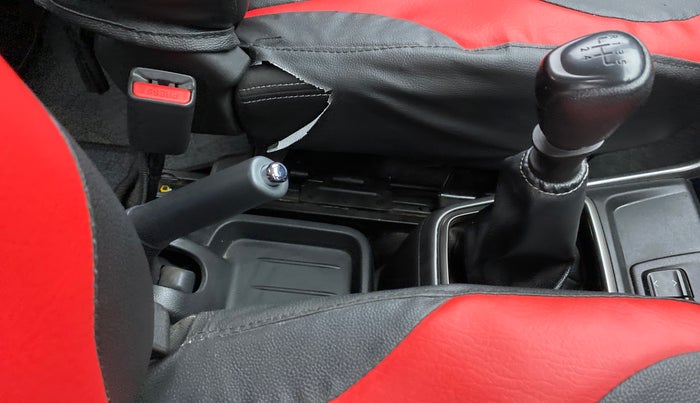 2021 Datsun Redi Go T (O), Petrol, Manual, 7,595 km, Gear Lever