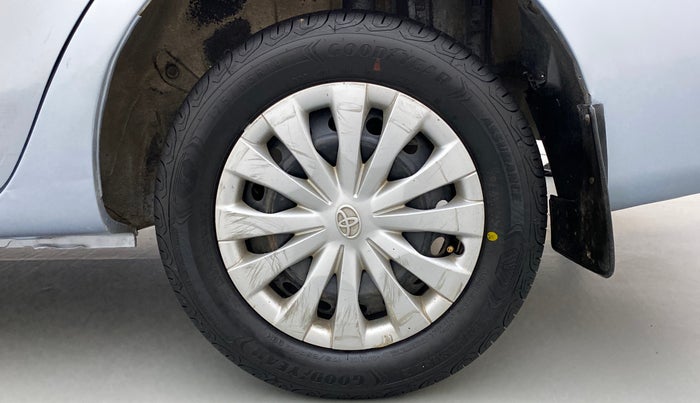 2011 Toyota Etios G, Petrol, Manual, 98,256 km, Left Rear Wheel