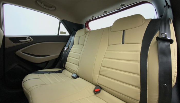 2014 Hyundai Elite i20 MAGNA 1.2, Petrol, Manual, 23,643 km, Right Side Rear Door Cabin