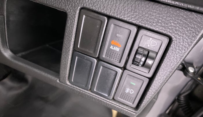 2018 Maruti Wagon R 1.0 VXI, Petrol, Manual, 36,658 km, Dashboard - Headlight height adjustment not working