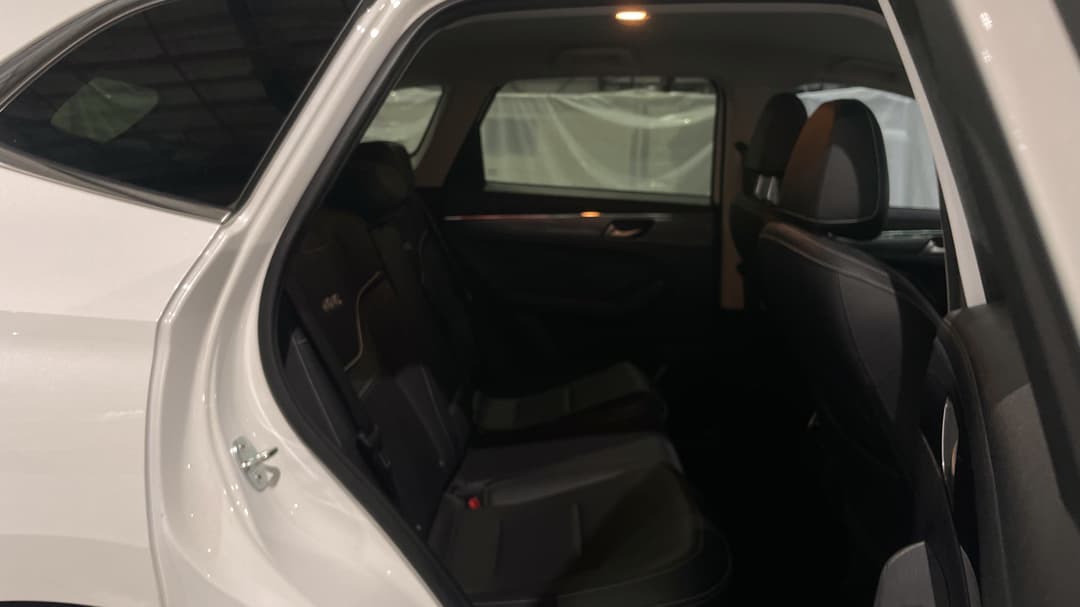 2022 GWM Haval Jolion Lux, Automatic, 61364 km, Right Side Rear Door Cabin View