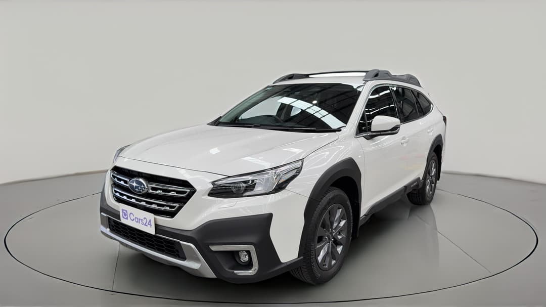 2023 Subaru Outback AWD, Automatic, 37658 km, Left Front Diagonal (45- Degree) View