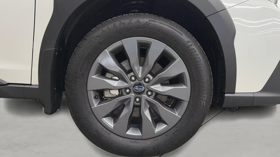 2023 Subaru Outback AWD, Automatic, 37658 km, Right Front Wheel