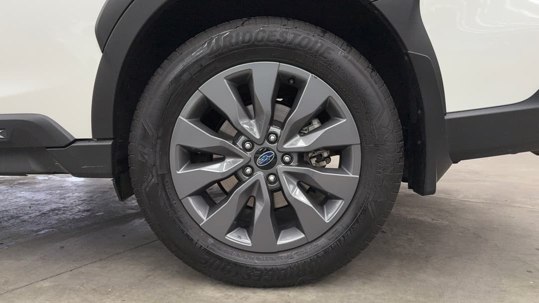 2023 Subaru Outback AWD, Automatic, 37658 km, Left Rear Wheel