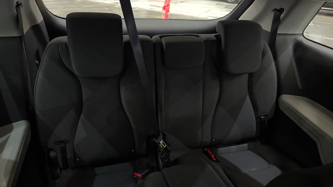 2022 Kia Carnival S, Automatic, 86388 km, Third Row Seats