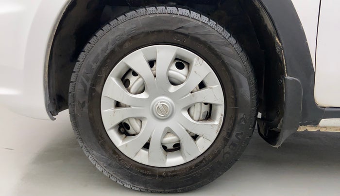 2016 Nissan Micra Active XL, Petrol, Manual, 66,412 km, Left Front Wheel