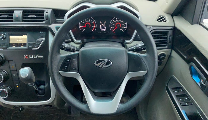 2016 Mahindra Kuv100 K8 6 STR, Petrol, Manual, 28,891 km, Steering Wheel Close Up