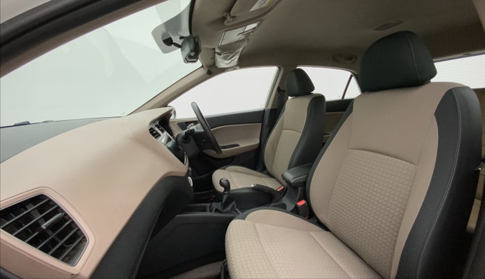 2017 Hyundai Elite i20 SPORTZ 1.2, Petrol, Manual, 51,035 km, Right Side Front Door Cabin
