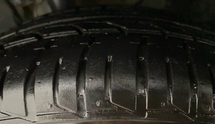 2022 Tata TIGOR XZ PLUS CNG, CNG, Manual, 27,301 km, Left Front Tyre Tread