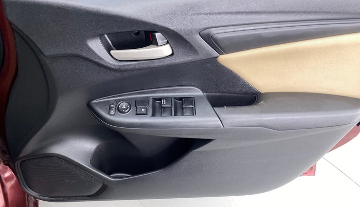 2016 Honda Jazz 1.2 SV MT, Petrol, Manual, 51,006 km, Driver Side Door Panels Control