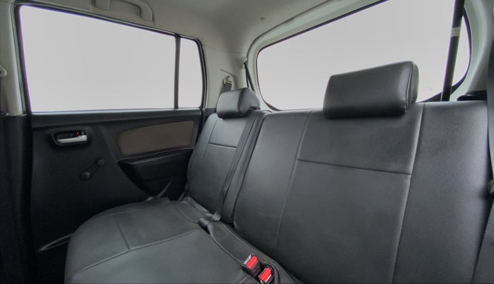 2015 Maruti Wagon R 1.0 LXI, Petrol, Manual, 21,963 km, Right Side Door Cabin View
