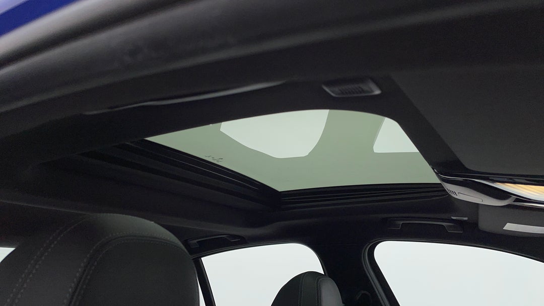 Interior Sunroof/Moonroof