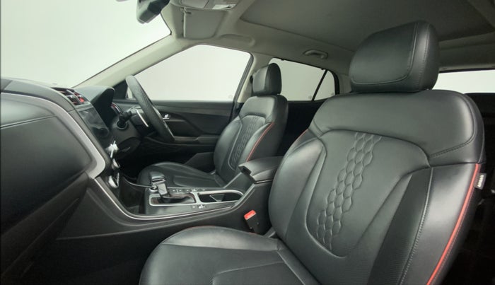 2020 Hyundai Creta SX (O) 1.4 TURBO DCT, Petrol, Automatic, 63,900 km, Right Side Front Door Cabin