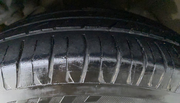 2018 Maruti Celerio X Zxi, Petrol, Manual, 82,409 km, Left Front Tyre Tread
