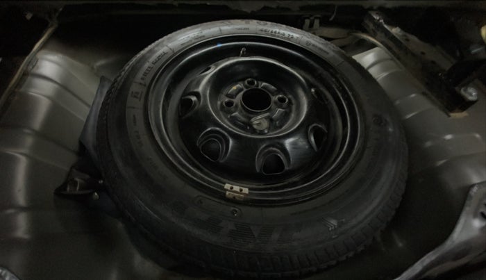 2015 Maruti Alto K10 VXI P, CNG, Manual, 33,818 km, Spare Tyre