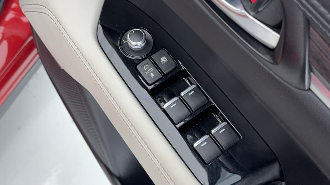 2019 Mazda CX-5 Gt (4x4), Automatic, 78710 km, Drivers Side Door Panel Controls