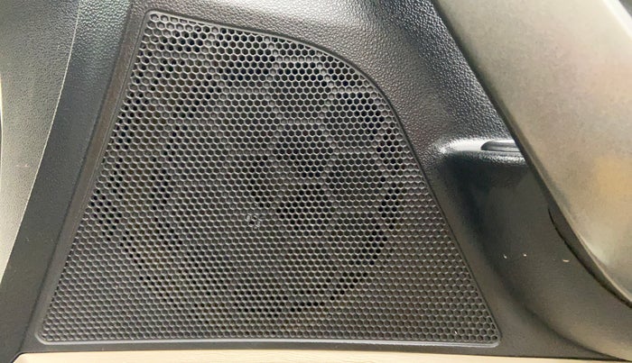 2017 Mahindra XUV500 W6 4X2, Diesel, Manual, 51,223 km, Speaker