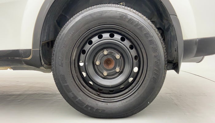 2017 Mahindra XUV500 W6 4X2, Diesel, Manual, 51,223 km, Left Rear Wheel