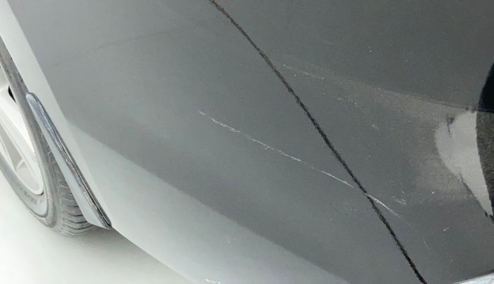 2018 Hyundai Verna 1.6 VTVT SX, Petrol, Manual, 30,687 km, Rear bumper - Minor scratches